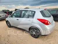2011 Nissan VERSA photo