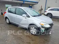 2011 Nissan VERSA photo