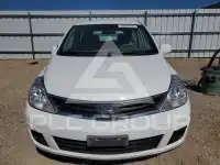 2011 Nissan VERSA фото