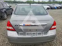 2011 Nissan VERSA фото