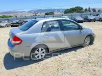 2011 Nissan VERSA фото