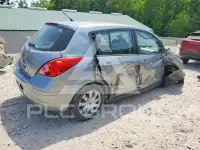 2011 Nissan VERSA фото