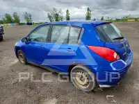 2011 Nissan VERSA photo