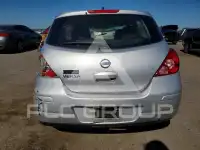 2011 Nissan VERSA photo