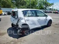 2011 Nissan VERSA фото