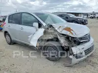 2011 Nissan VERSA фото