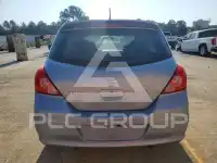 2011 Nissan VERSA photo
