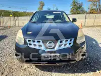 2011 Nissan ROGUE photo