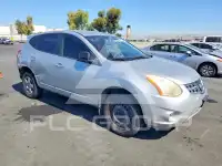 2011 Nissan ROGUE photo