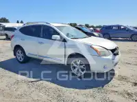 2011 Nissan ROGUE photo