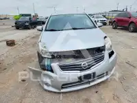 2011 Nissan SENTRA фото