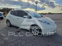 2011 Nissan LEAF photo