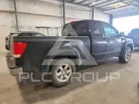 2011 Nissan TITAN photo