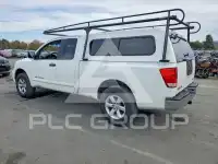 2011 Nissan TITAN фото