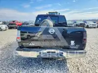 2011 Nissan TITAN фото