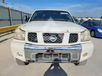 2011 Nissan TITAN фото