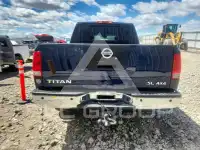 2011 Nissan TITAN фото