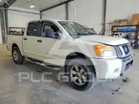 2011 Nissan TITAN фото