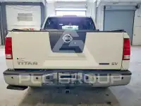2011 Nissan TITAN фото