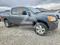 2011 Nissan TITAN фото