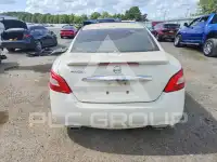 2011 Nissan MAXIMA photo
