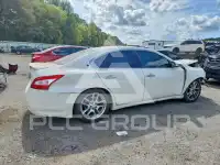 2011 Nissan MAXIMA photo