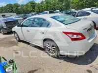 2011 Nissan MAXIMA photo