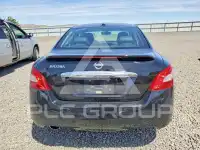 2011 Nissan MAXIMA photo