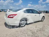 2011 Nissan MAXIMA photo