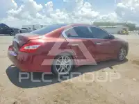 2011 Nissan MAXIMA photo