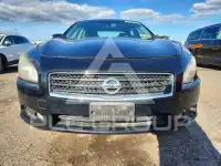 2011 Nissan MAXIMA photo