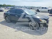 2011 Nissan MAXIMA photo
