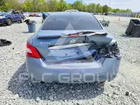 2011 Nissan MAXIMA photo