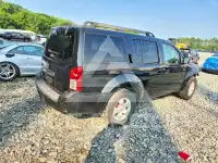 2011 Nissan PATHFINDER photo