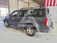 2011 Nissan PATHFINDER photo