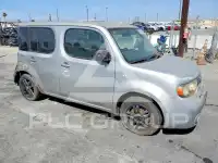 2011 Nissan Cube фото