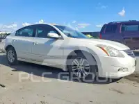 2011 Nissan ALTIMA фото