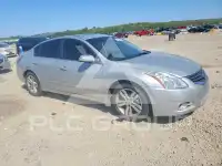 2011 Nissan ALTIMA фото