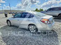2011 Nissan ALTIMA фото