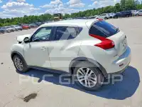 2011 Nissan Juke photo