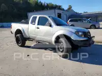 2011 Nissan FRONTIER фото