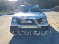 2011 Nissan FRONTIER фото