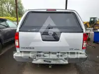 2011 Nissan FRONTIER фото