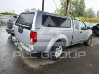 2011 Nissan FRONTIER фото