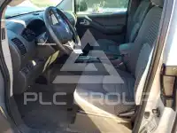 2011 Nissan FRONTIER фото