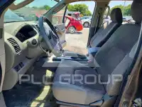2011 Nissan FRONTIER фото