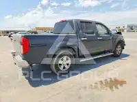 2011 Nissan FRONTIER photo