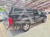 2011 Nissan FRONTIER фото