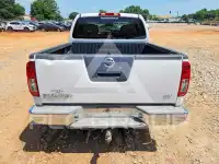2011 Nissan FRONTIER фото