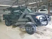 2011 Nissan FRONTIER фото